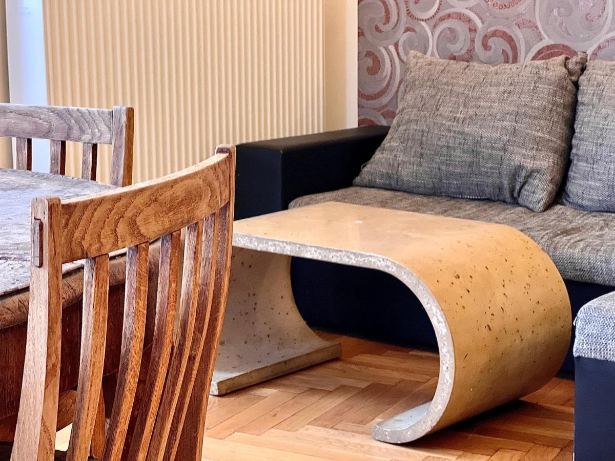 F14 Guest House By Small Home Budapest Extérieur photo