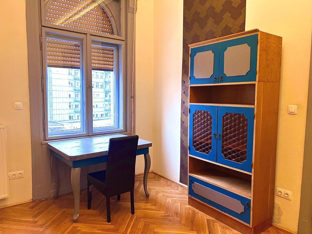 F14 Guest House By Small Home Budapest Extérieur photo